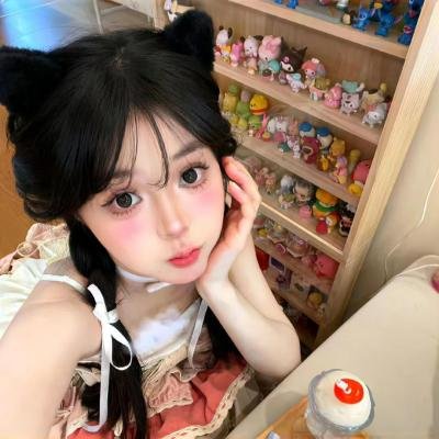 大小姐别撩了，我只想安静卧个底